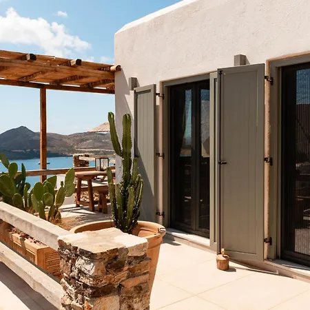 Deja Blue 1 * Agios Georgios (Antiparos)